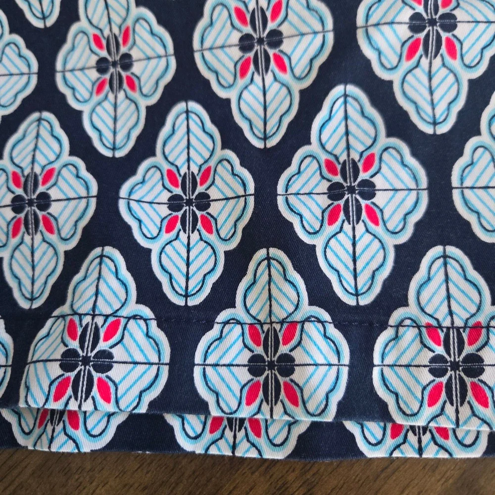 Crown & Ivy Shorts Womens 14 Chino Casual Preppy Summer Printed Flat Front - Picture 9 of 9